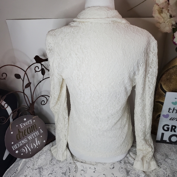 White Lace Outerwear Blazer - Picture 2 of 3